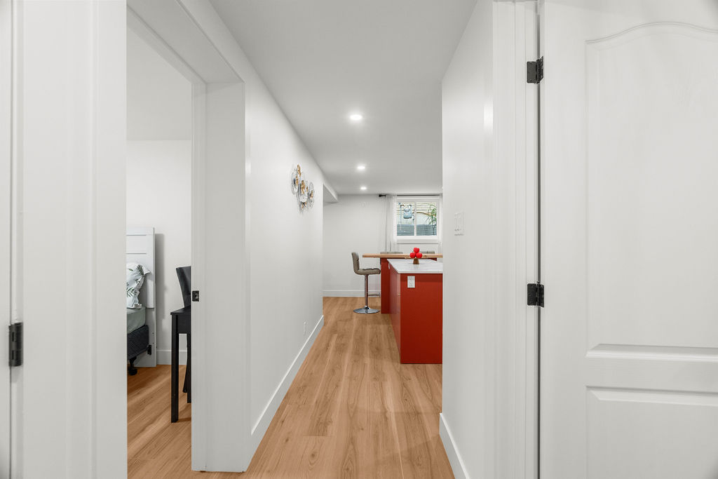 Byron: 3 Bedroom Lower Level Apartment Unit C - Image 14