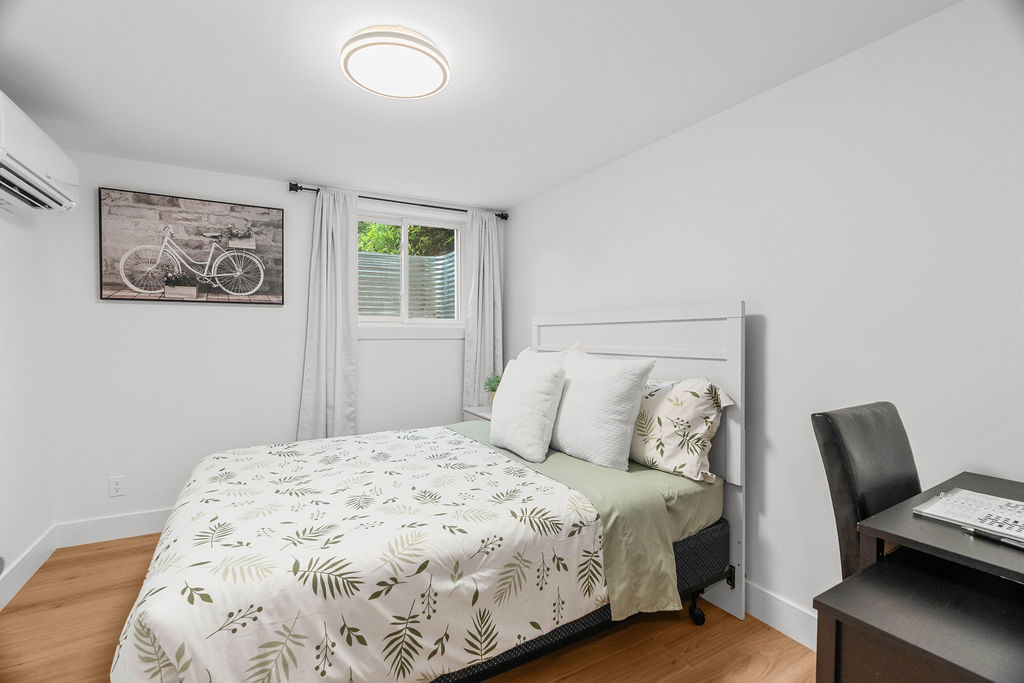 Byron: 3 Bedroom Lower Level Apartment Unit C - Image 19