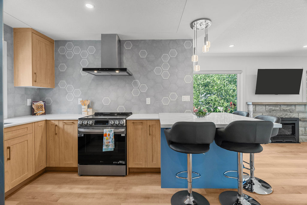 Byron: 2 Bedroom Main Floor Apartment Unit A - Image 3