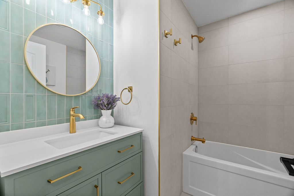 Byron: 2 Bedroom Main Floor Apartment Unit B - Image 20