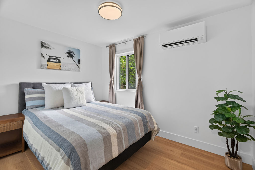 Byron-Springbank: 3 Bedroom Apartment Main Unit A - Image 14