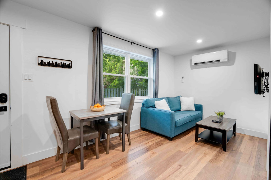 Old South: 1 Bedroom Century Apartment Unit 8 - Image 10