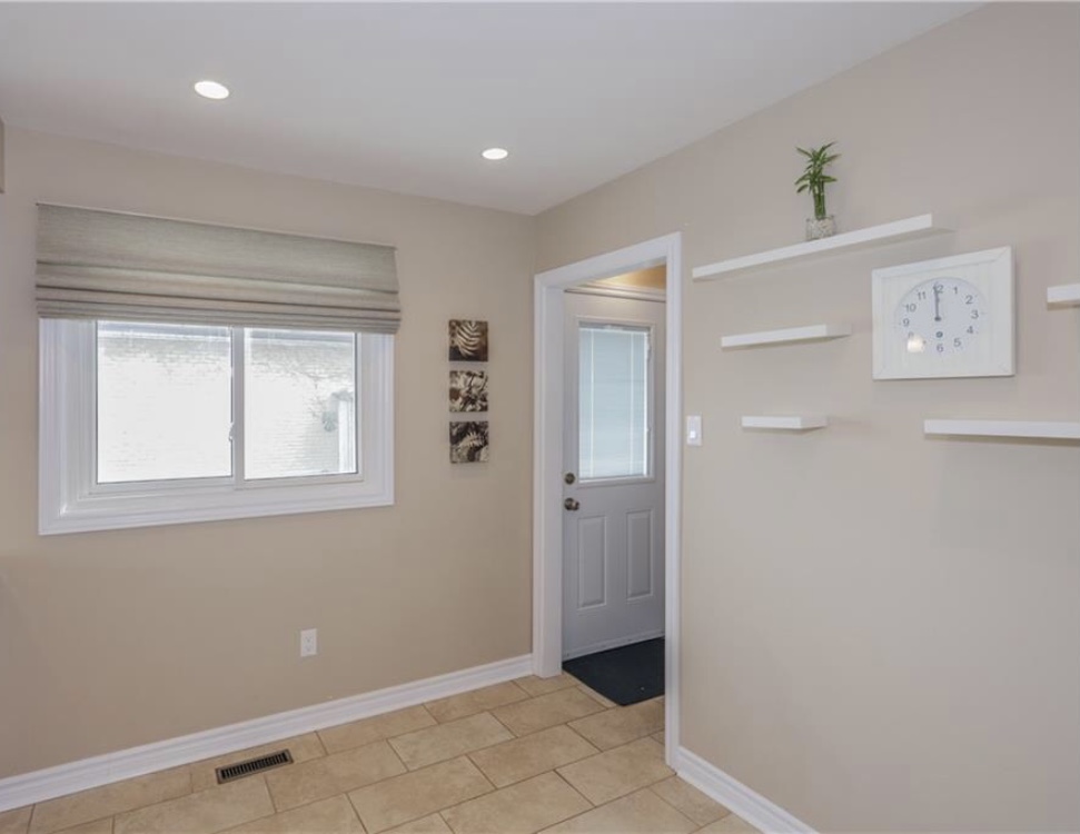 Westminster; 3 Bed + Den, 1.5 Bath Home - Image 12