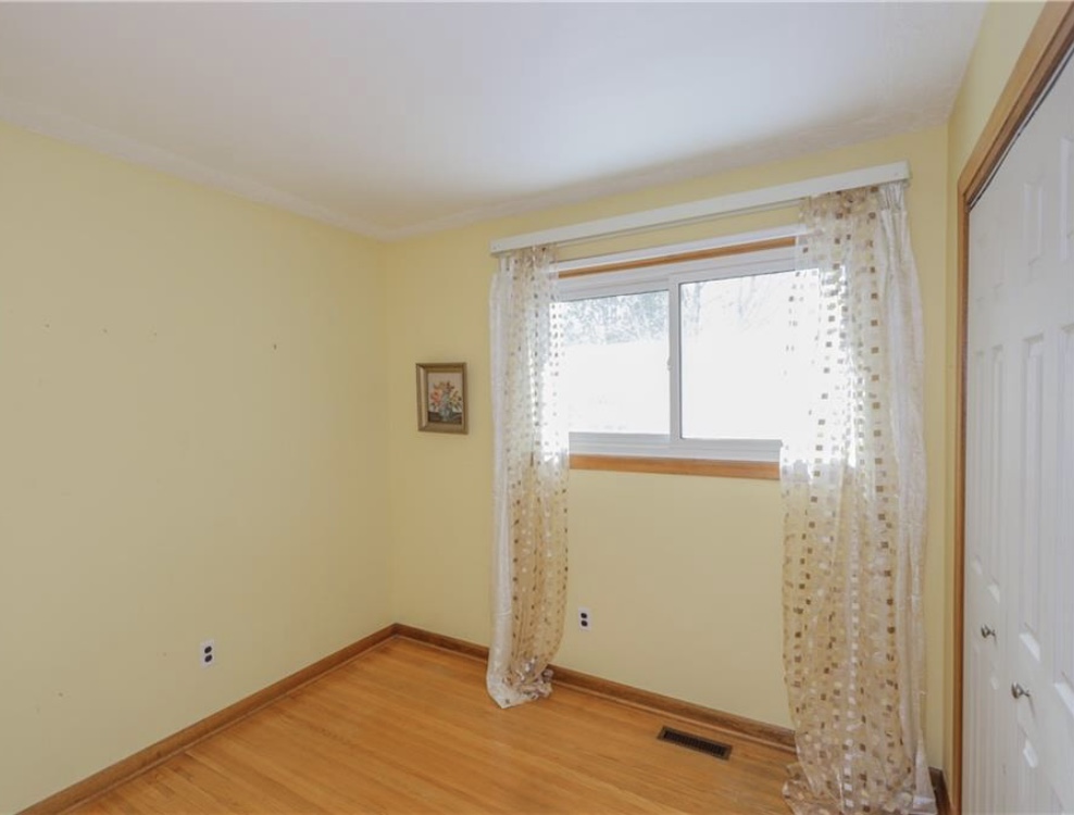 Westminster; 3 Bed + Den, 1.5 Bath Home - Image 19