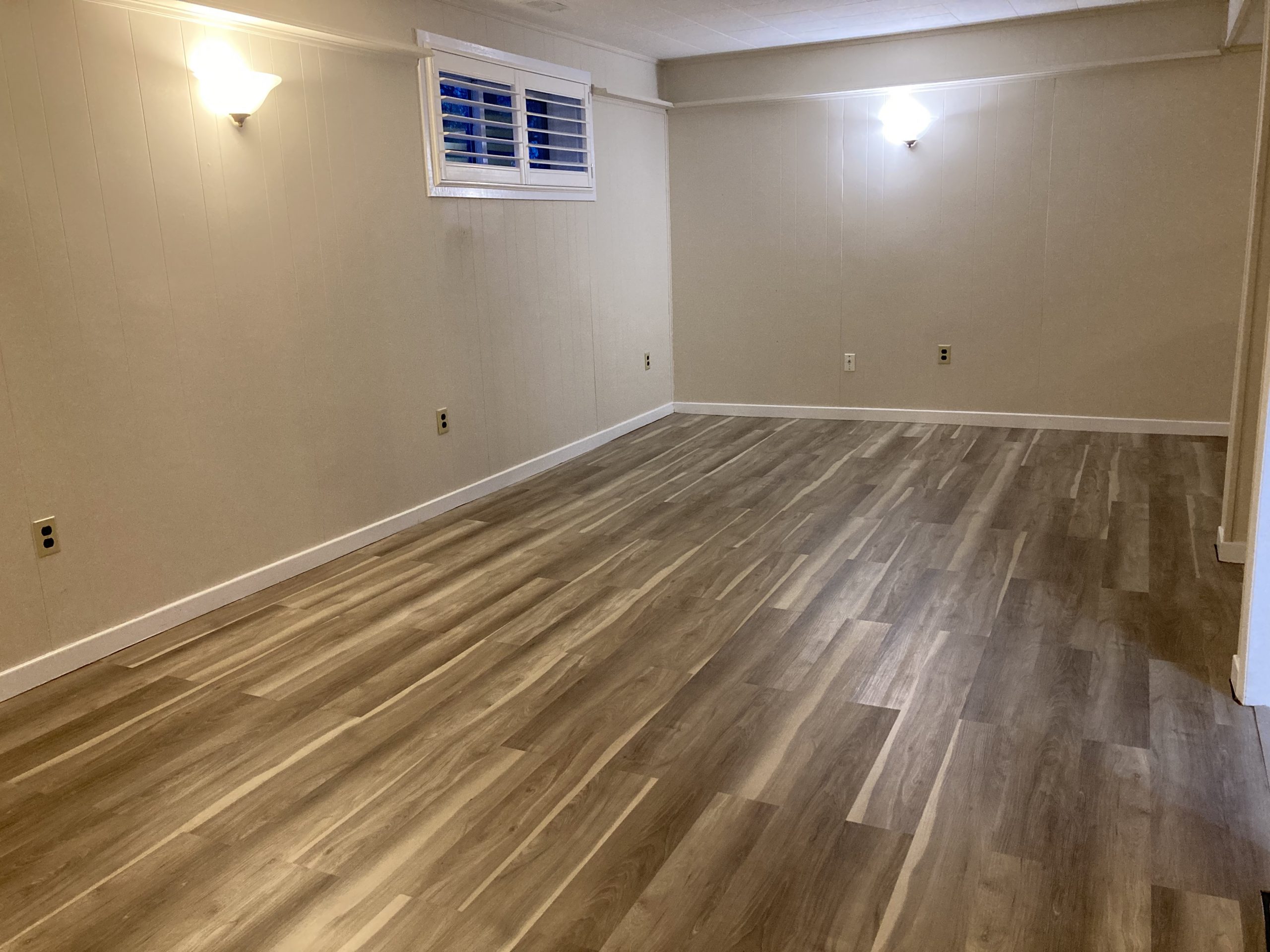 Westminster; 3 Bed + Den, 1.5 Bath Home - Image 22