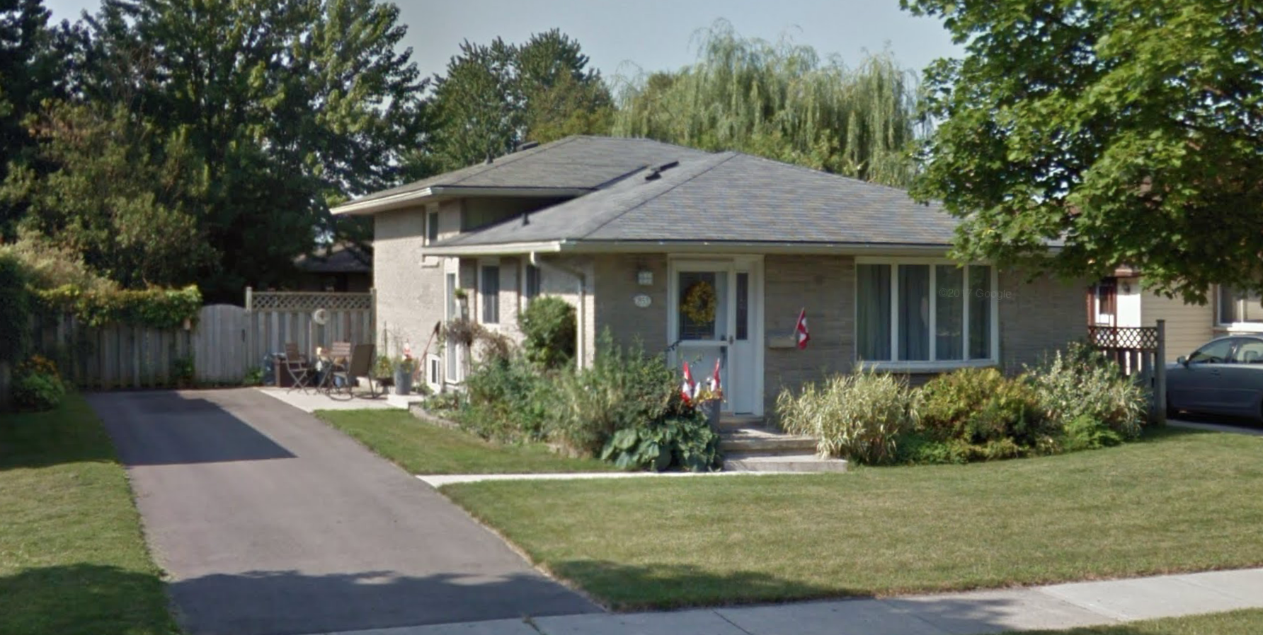 Westminster; 3 Bed + Den, 1.5 Bath Home