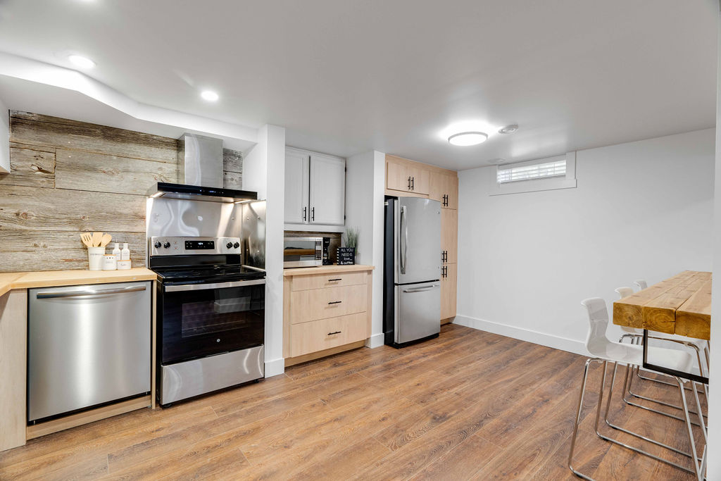 Old Lambeth: Lower 2 Bed, 1 Bath Apartment Unit B - Image 8