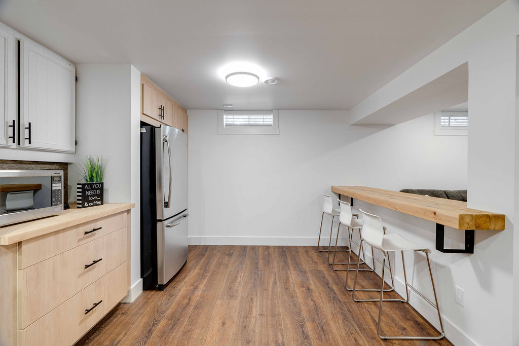 Old Lambeth: Lower 2 Bed, 1 Bath Apartment Unit B - Image 9