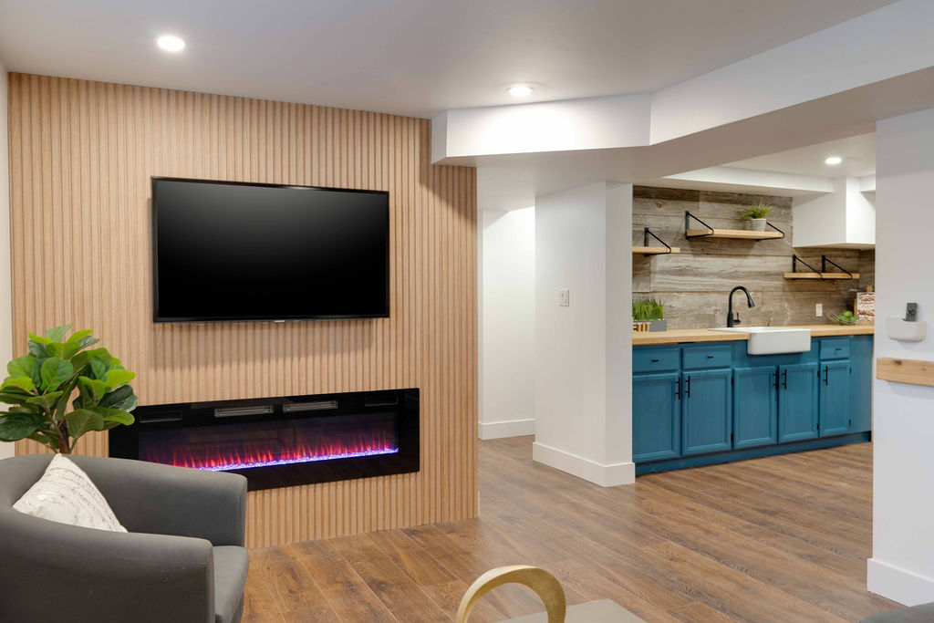 Old Lambeth: Lower 2 Bed, 1 Bath Apartment Unit B - Image 2