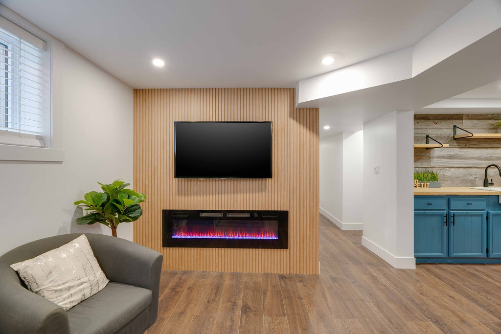 Old Lambeth: Lower 2 Bed, 1 Bath Apartment Unit B - Image 3