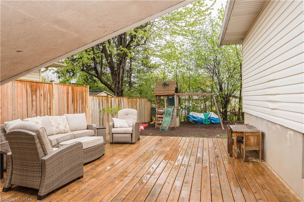 Westminster; 3 Bed + Den, 1.5 Bath Home - Image 30