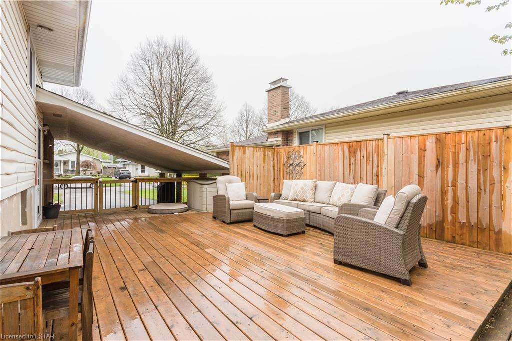 Westminster; 3 Bed + Den, 1.5 Bath Home - Image 28