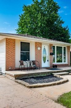 White Oaks; 4 Bed, 2 Bath Home