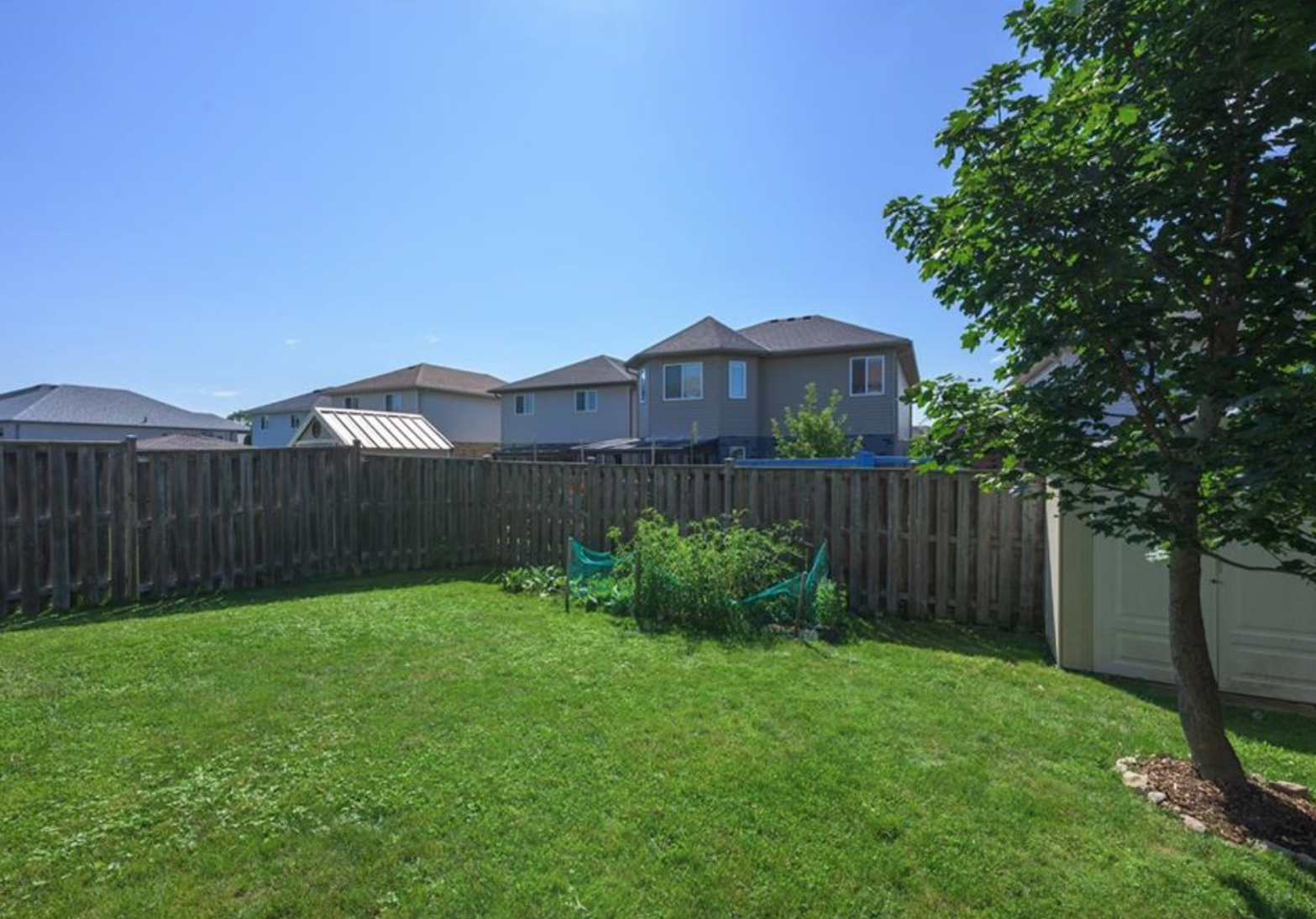 Stoney Creek; 4 Bed, 2 Bath Home - Image 29