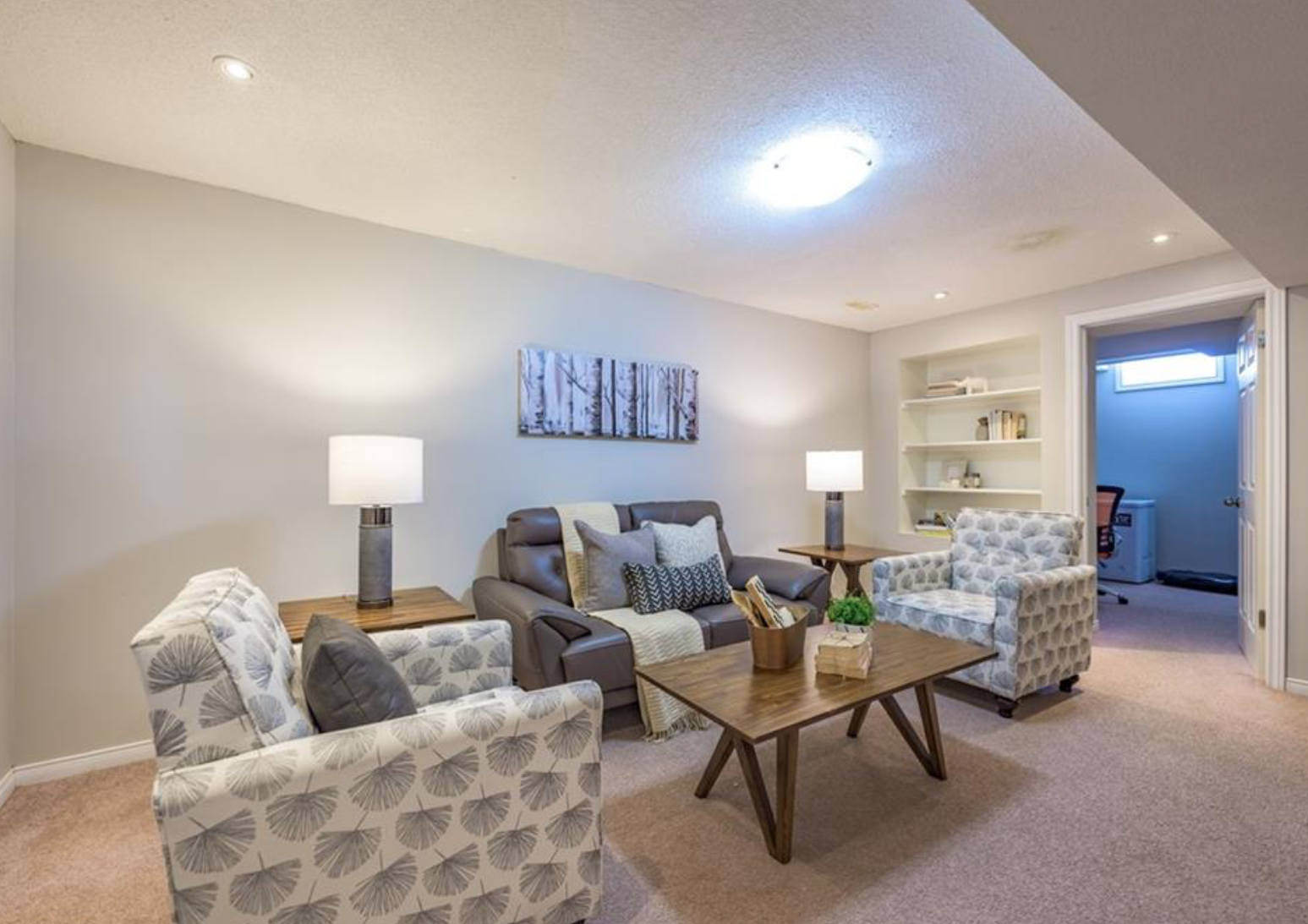 Stoney Creek; 4 Bed, 2 Bath Home - Image 20