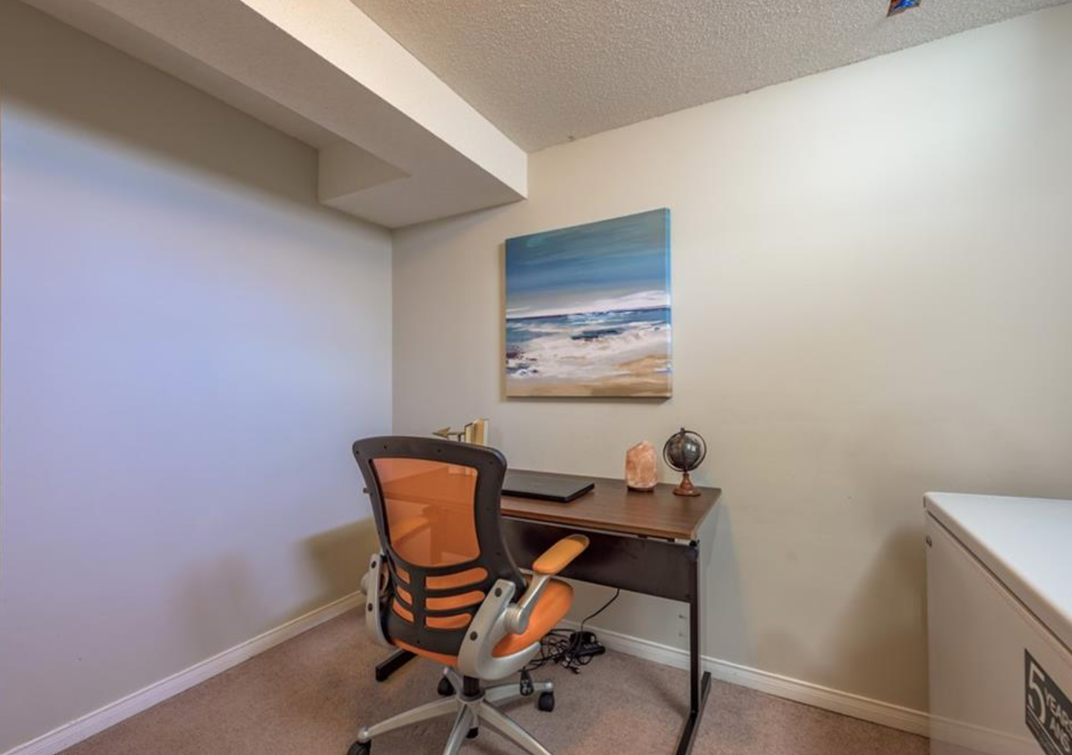 Stoney Creek; 4 Bed, 2 Bath Home - Image 21