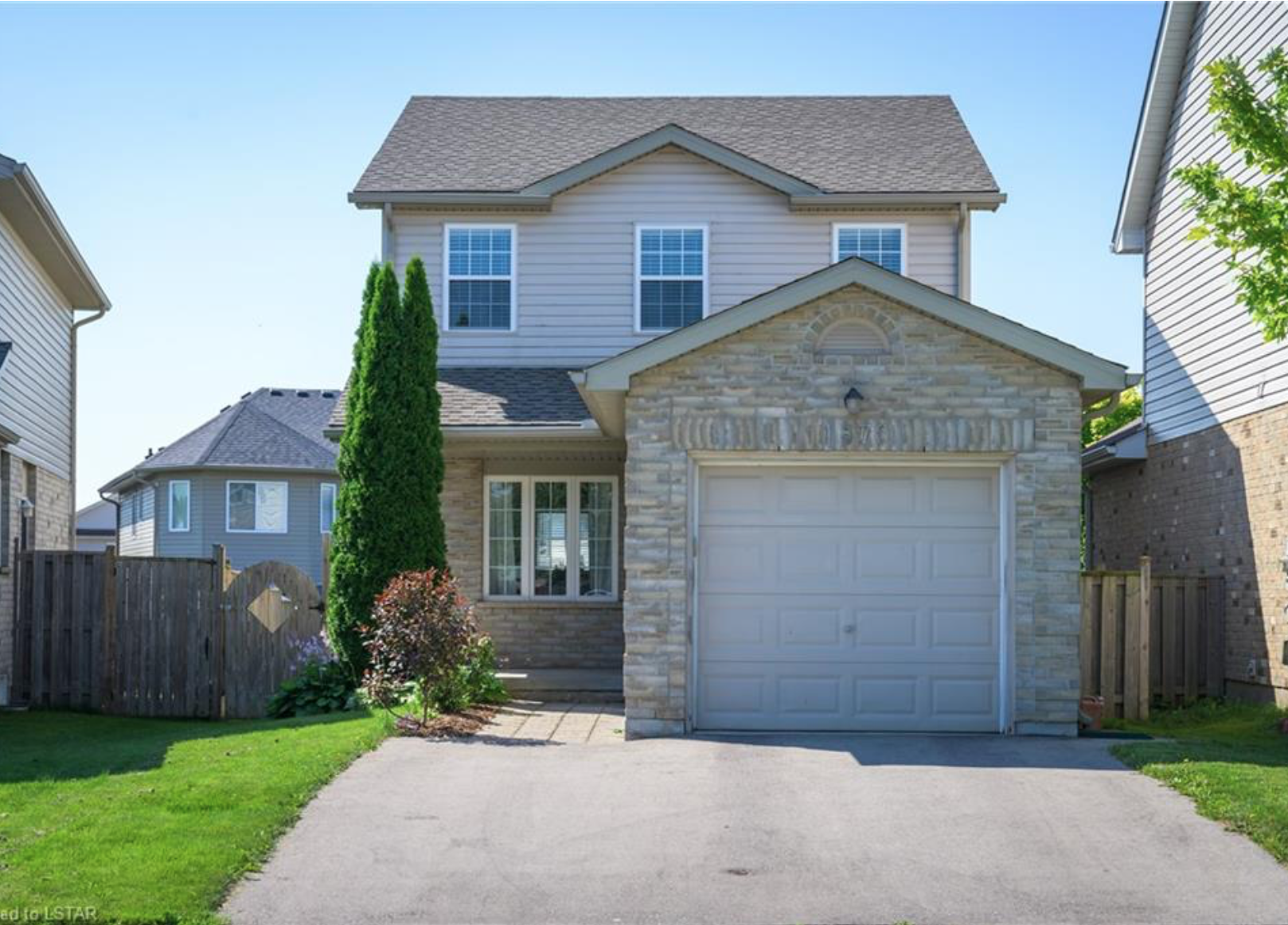 Stoney Creek; 4 Bed, 2 Bath Home