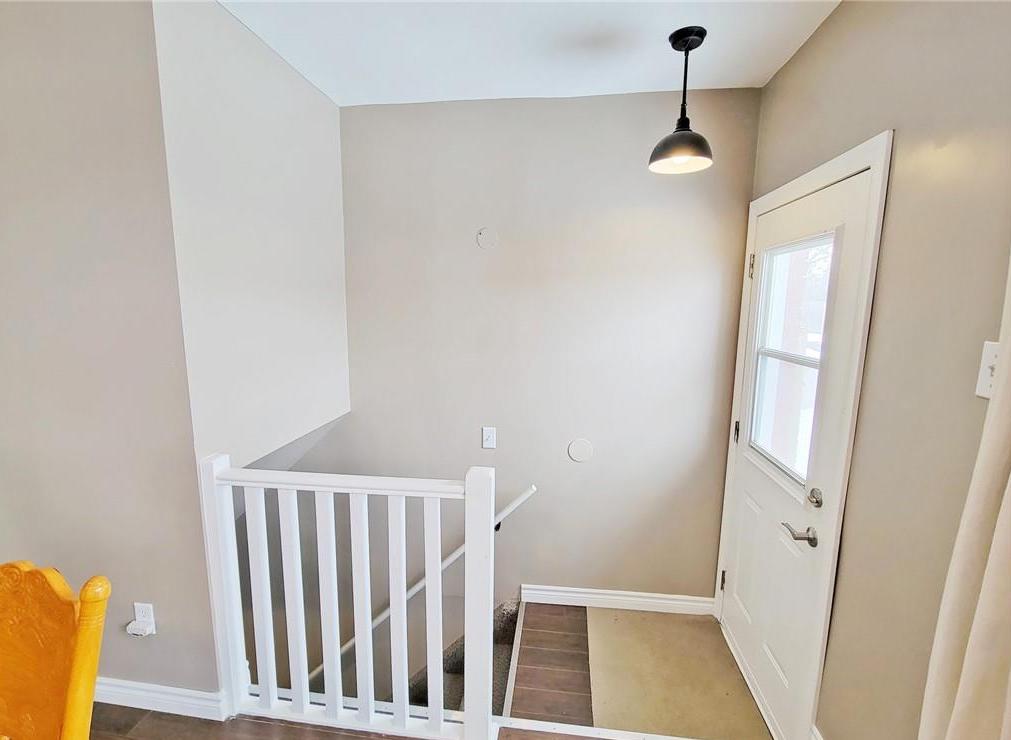 St. Thomas; 3 Bed + Den, 2 Bath Home - Image 13