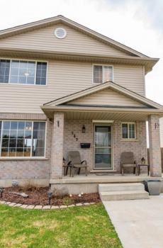 St. Thomas; 3 Bed, 2.5 Bath Home