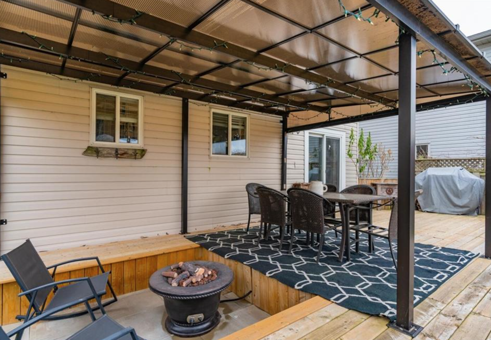 St. Thomas; 3 Bed, 2.5 Bath Home - Image 27