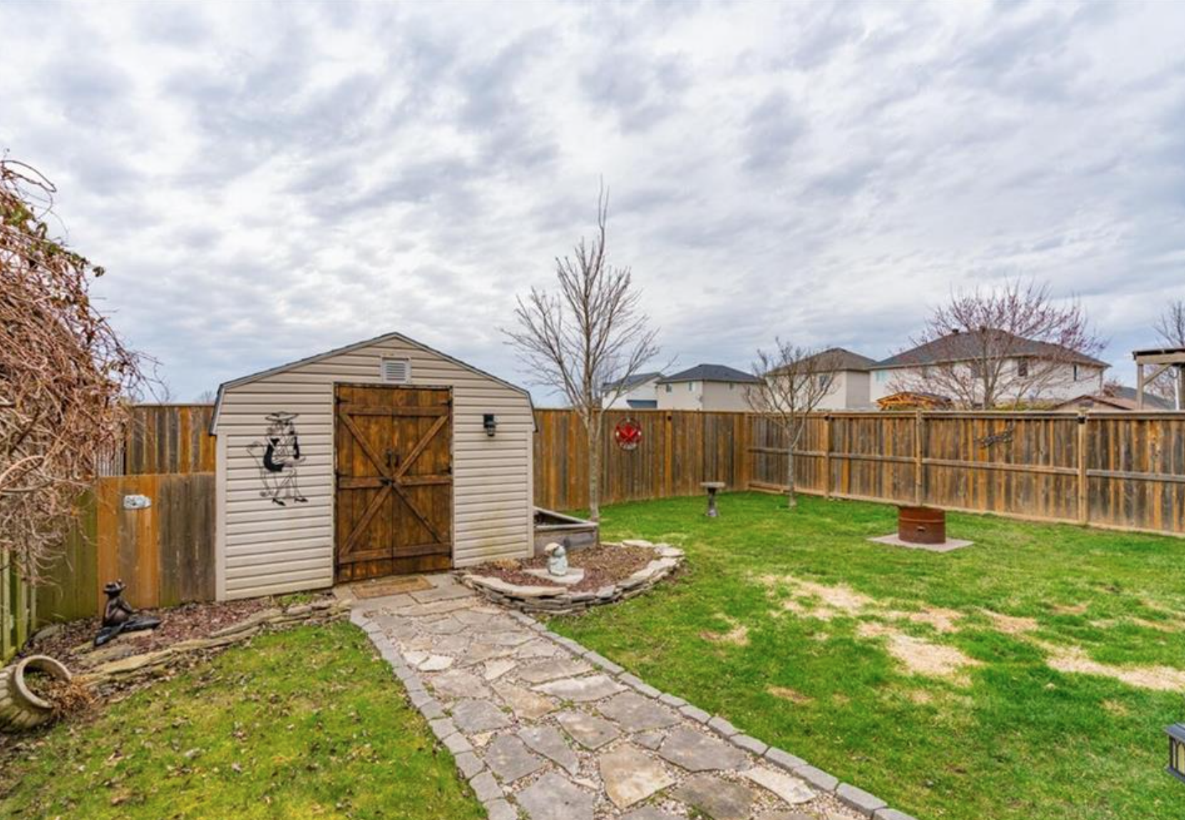 St. Thomas; 3 Bed, 2.5 Bath Home - Image 32