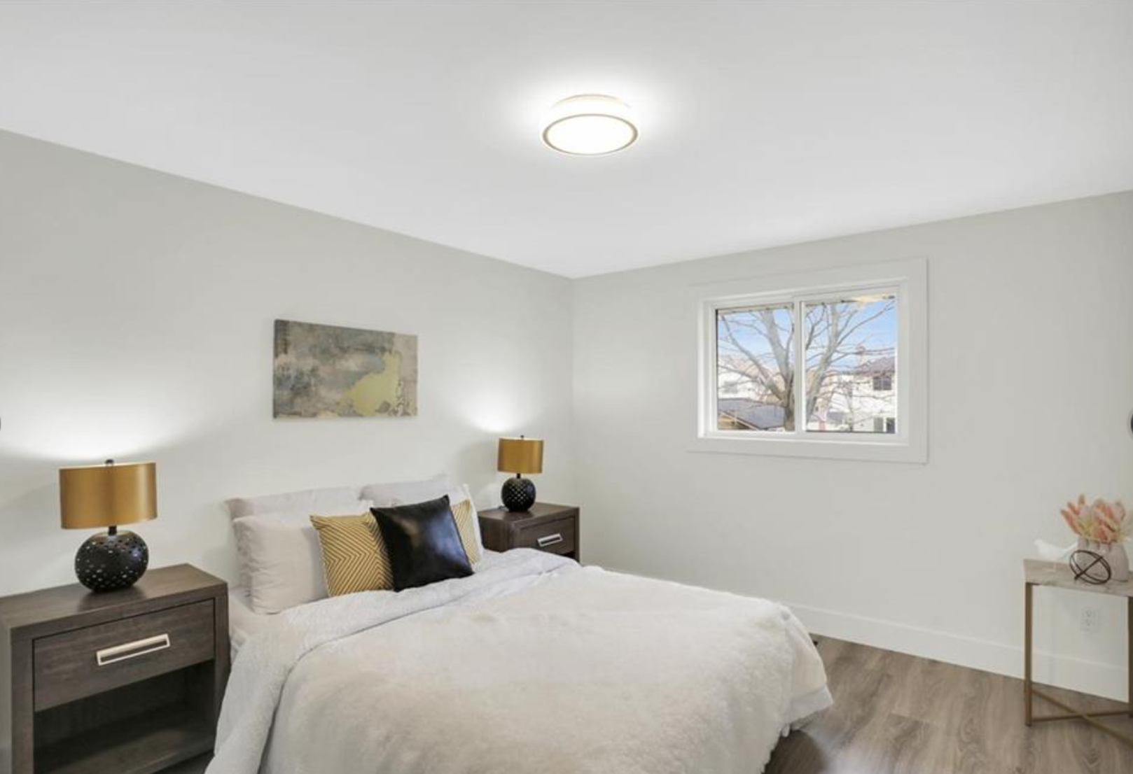 Westminster; 3 Bed + Den, 2 Bath Home - Image 16