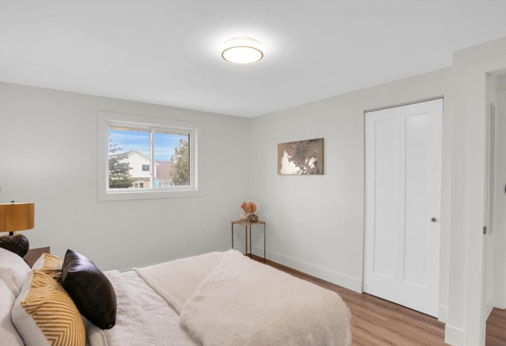 Westminster; 3 Bed + Den, 2 Bath Home - Image 17