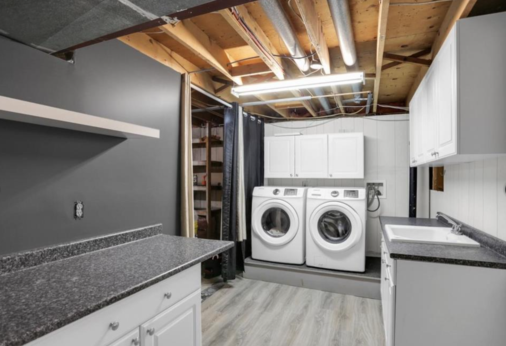 Westminster; 3 Bed + Den, 2 Bath Home - Image 31