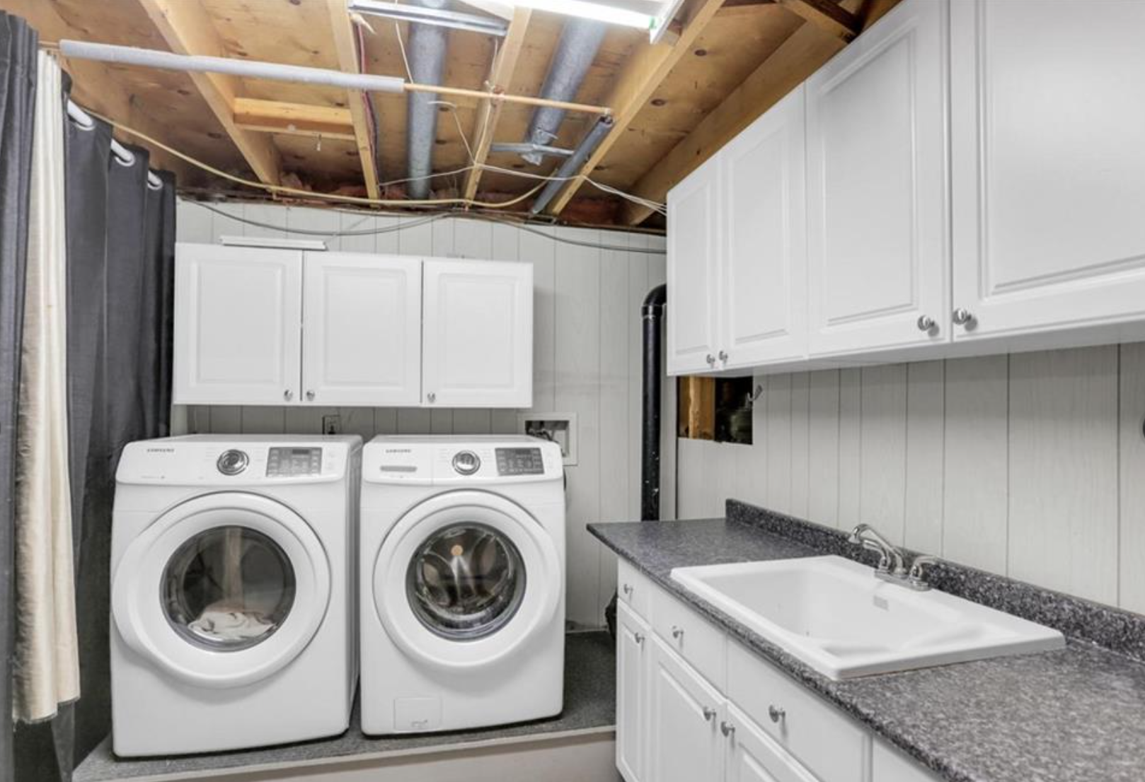 Westminster; 3 Bed + Den, 2 Bath Home - Image 30