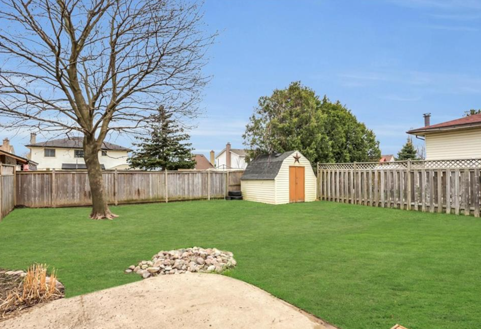 Westminster; 3 Bed + Den, 2 Bath Home - Image 38