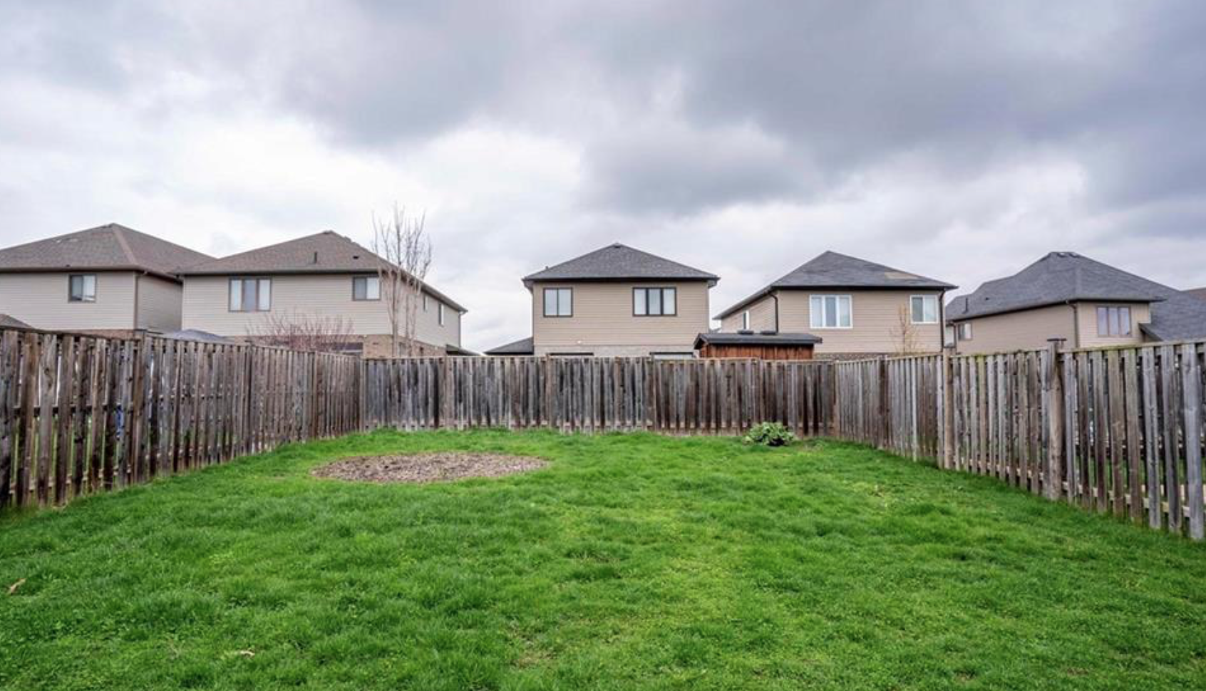 Oak Crossing; 3 Beds, 2.5 Baths Home - Image 32