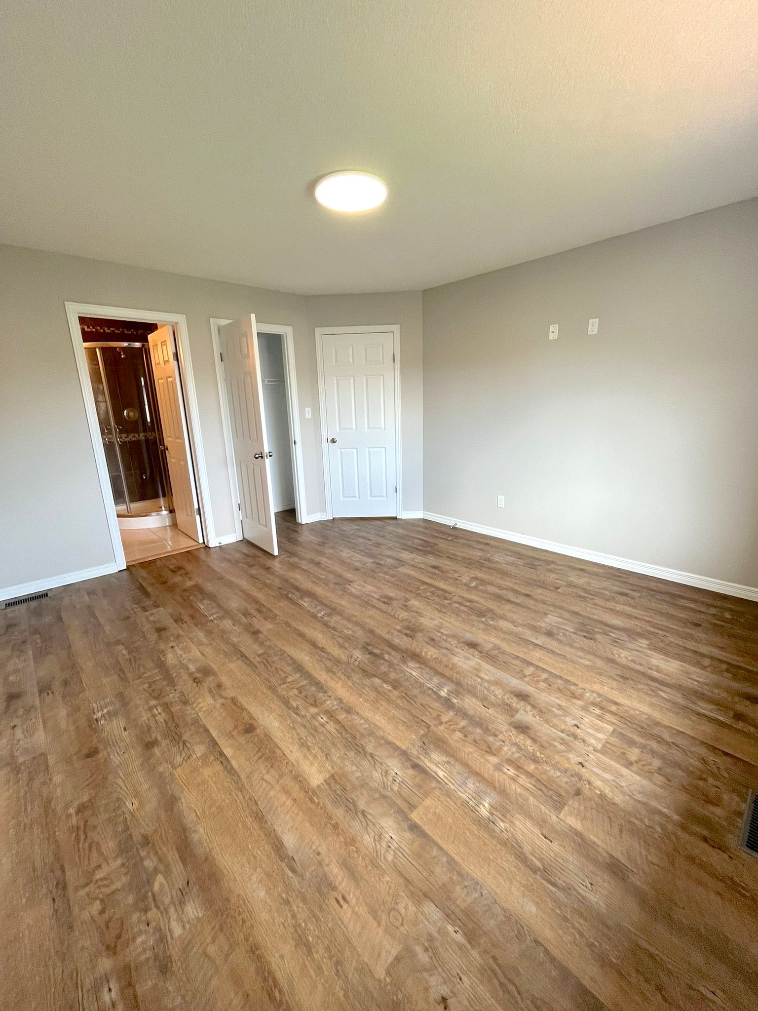 Oak Crossing; 3 Beds, 2.5 Baths Home - Image 16