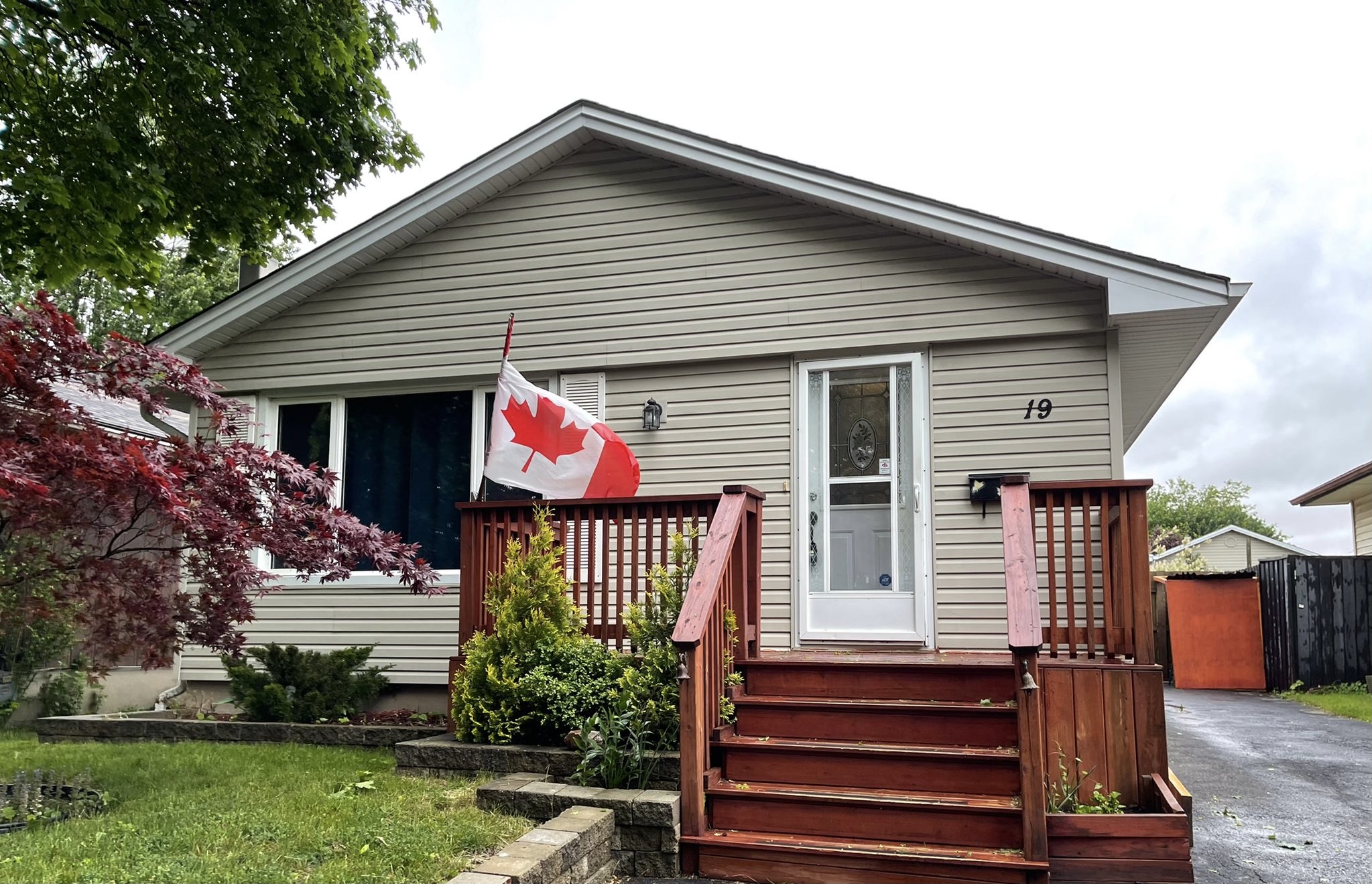 Westminster; 6 Bed, 2 Bath Home - Image 2