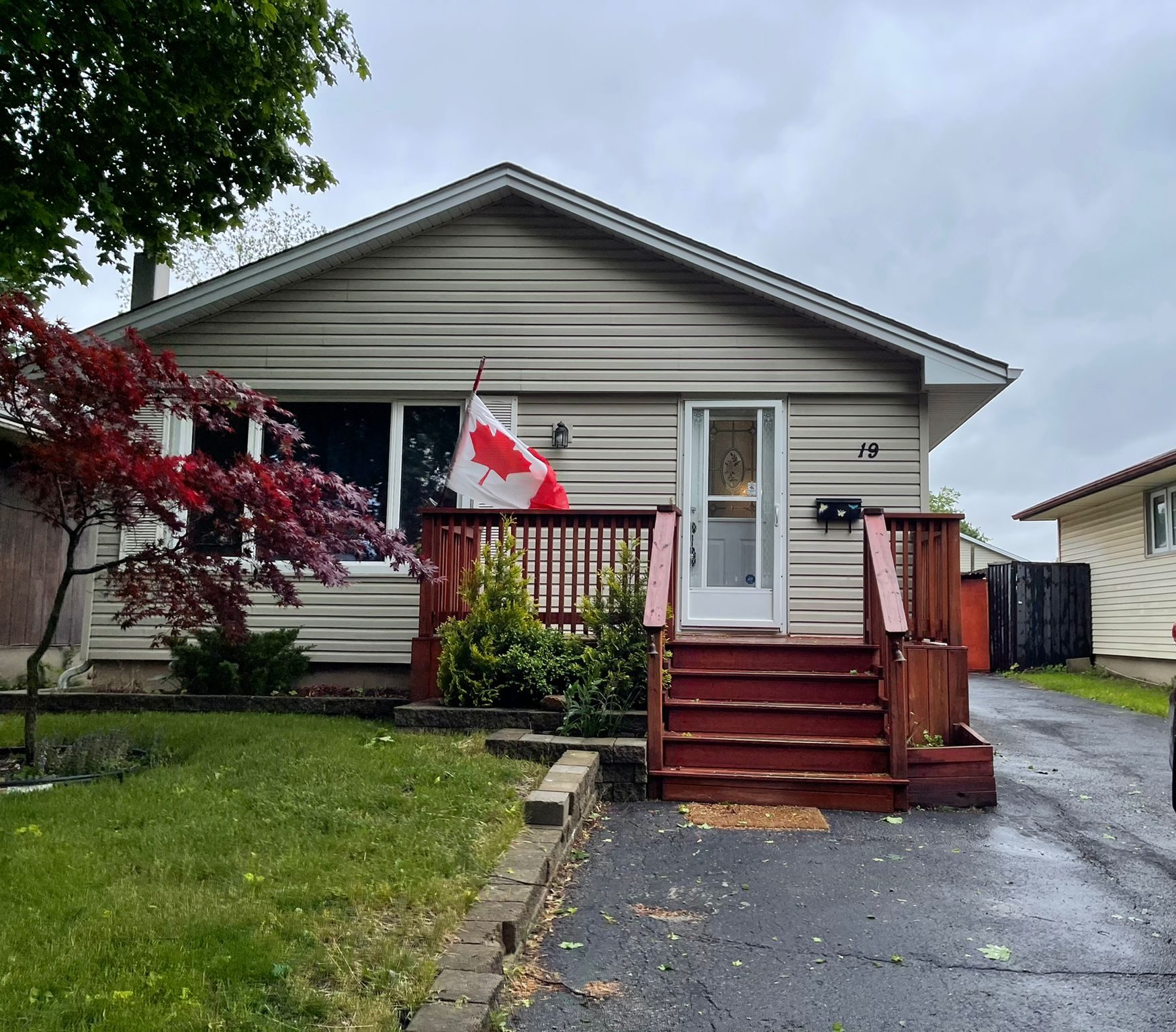 Westminster; 6 Bed, 2 Bath Home