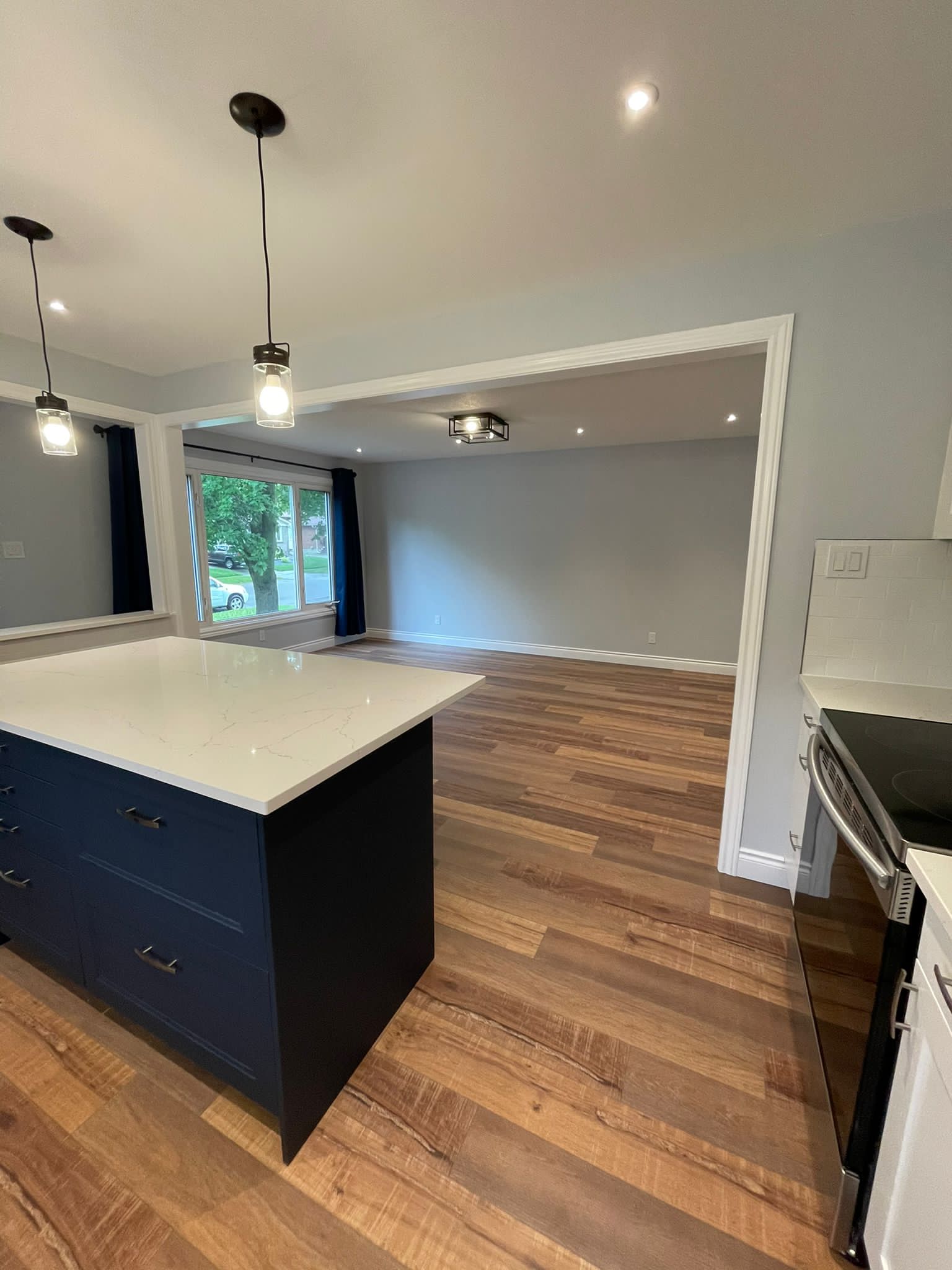 Westminster; 6 Bed, 2 Bath Home - Image 10