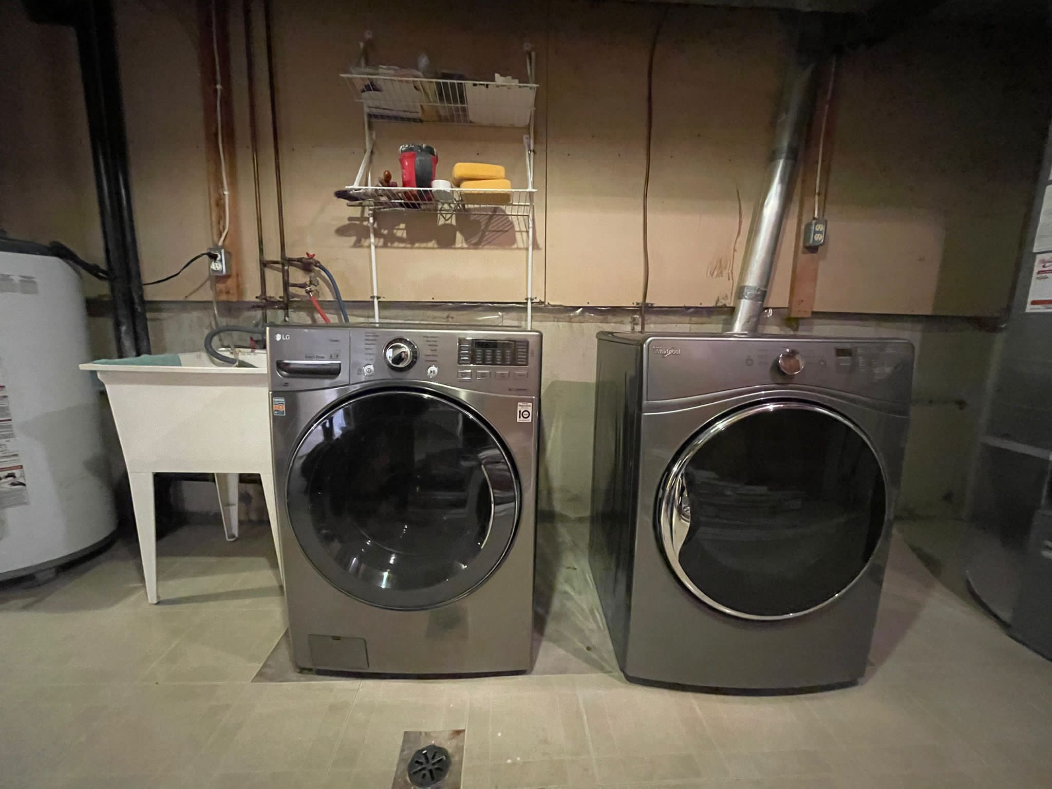 Westminster; 6 Bed, 2 Bath Home - Image 28