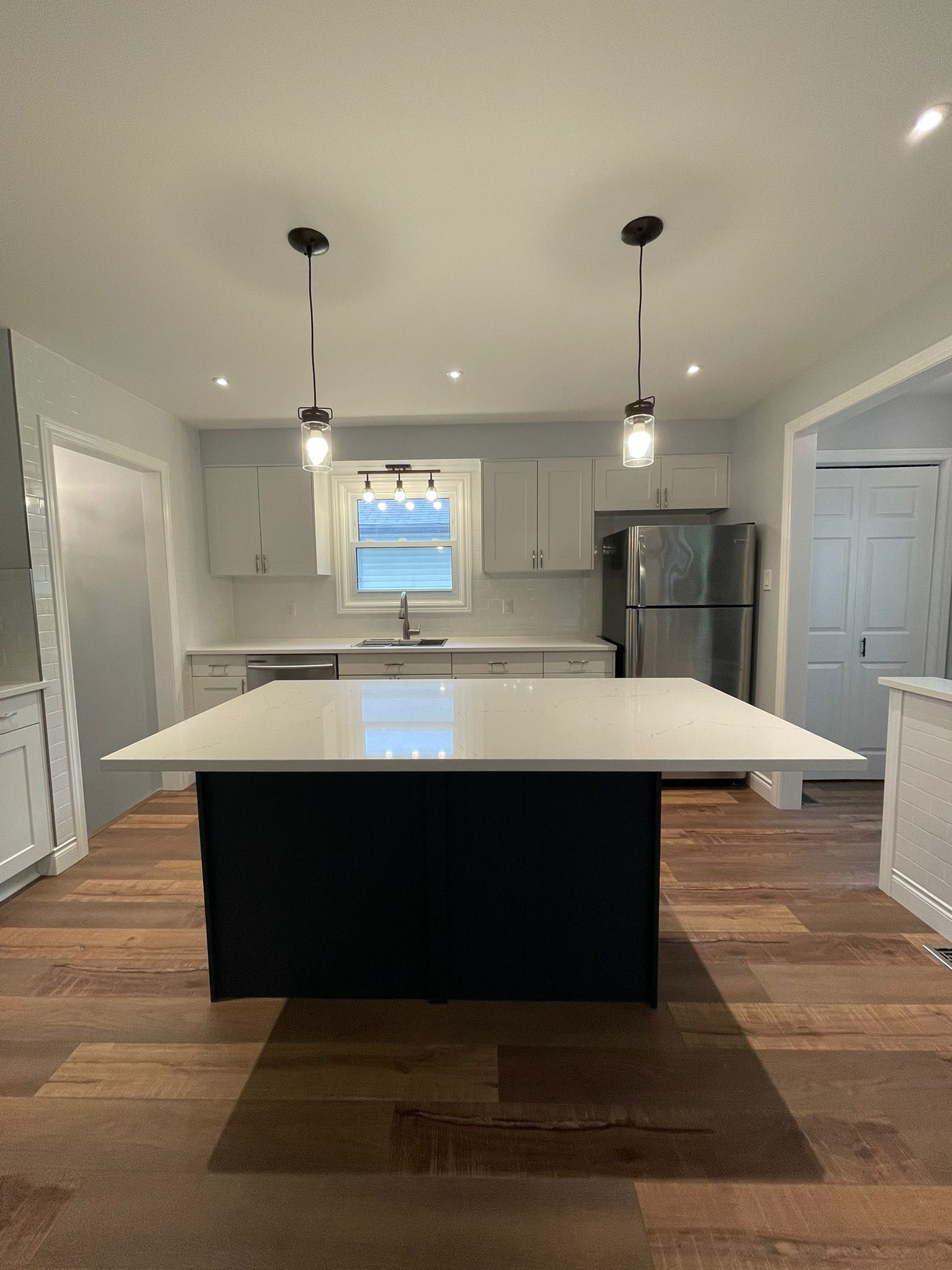 Westminster; 6 Bed, 2 Bath Home - Image 7