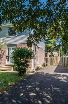 White Hills; 3 Bed, 1.5 Bath Home