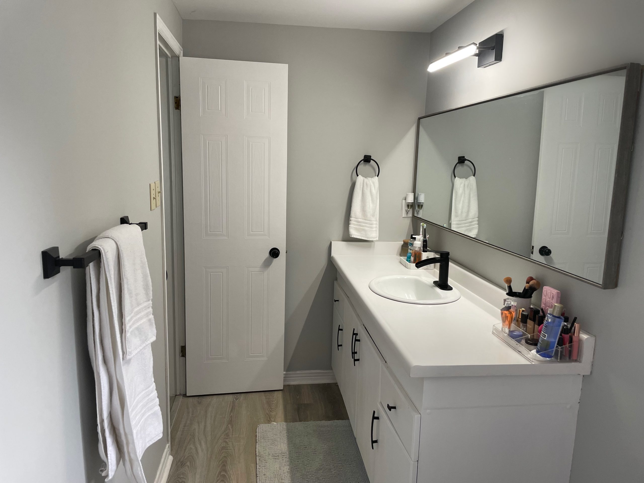 White Hills; 3 Bed, 1.5 Bath Home - Image 18