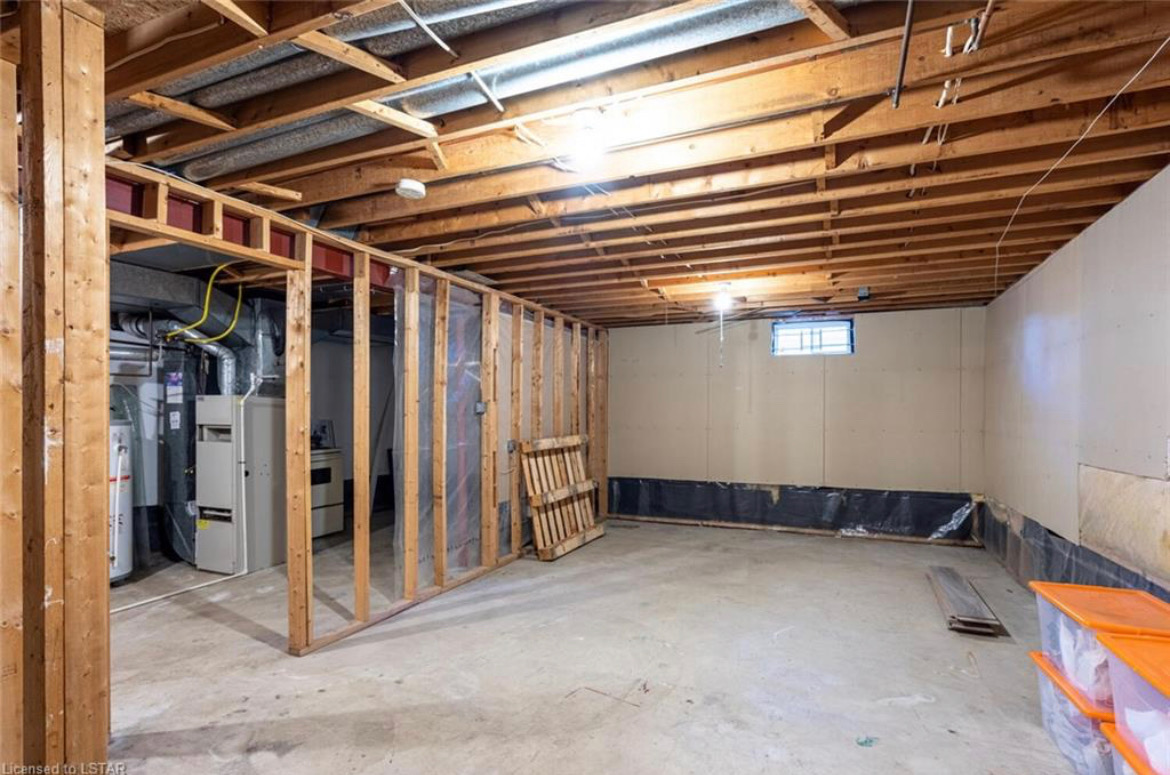 White Hills; 3 Bed, 1.5 Bath Home - Image 21