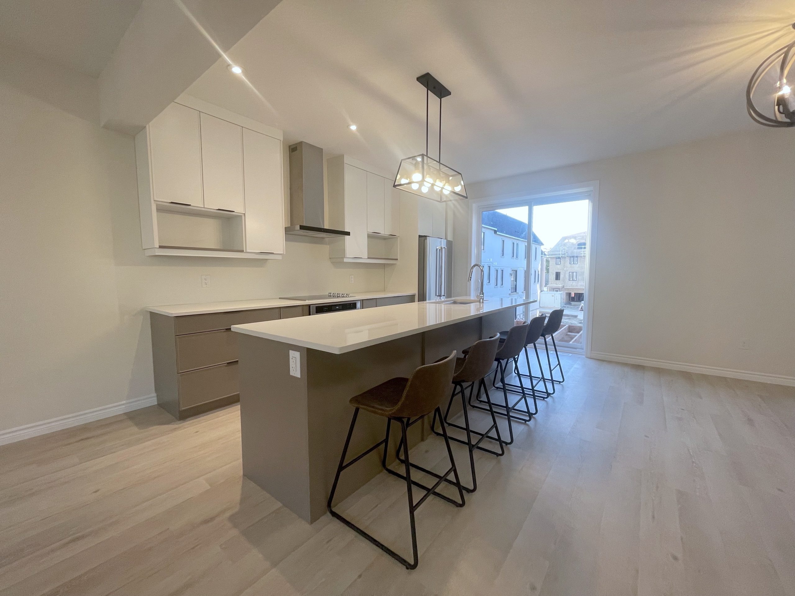 Sunningdale; 3 Bed, 2.5 Bath Townhome - Image 10