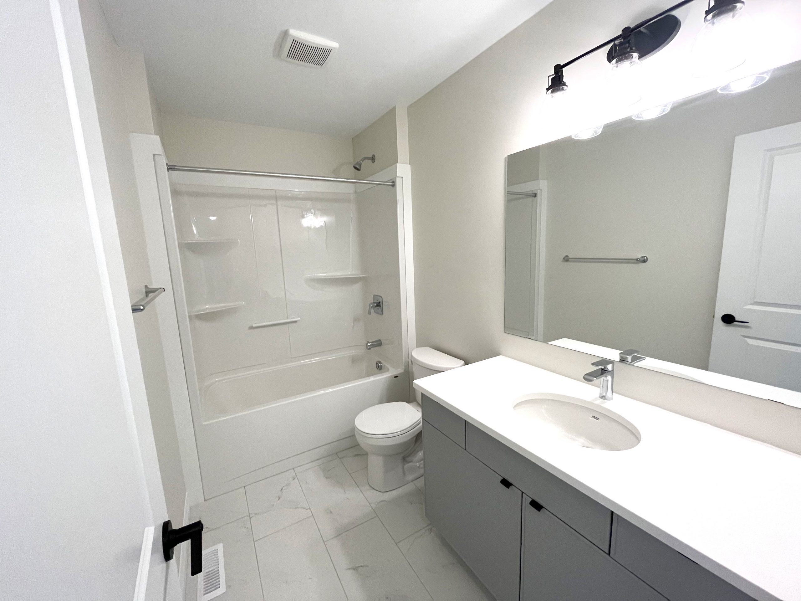 Sunningdale; 3 Bed, 2.5 Bath Townhome - Image 29