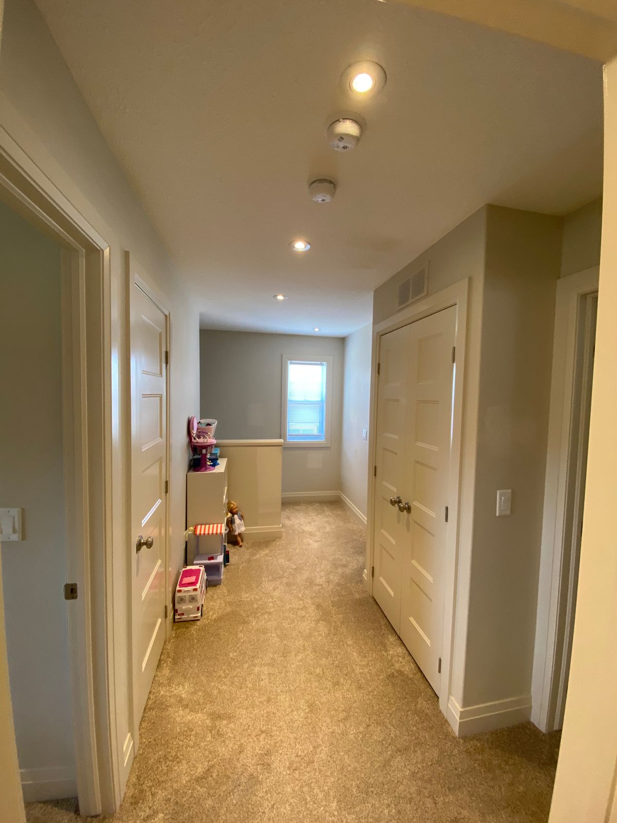 Westmount; 3 Bed, 2.5 Bath Townhome - Image 13