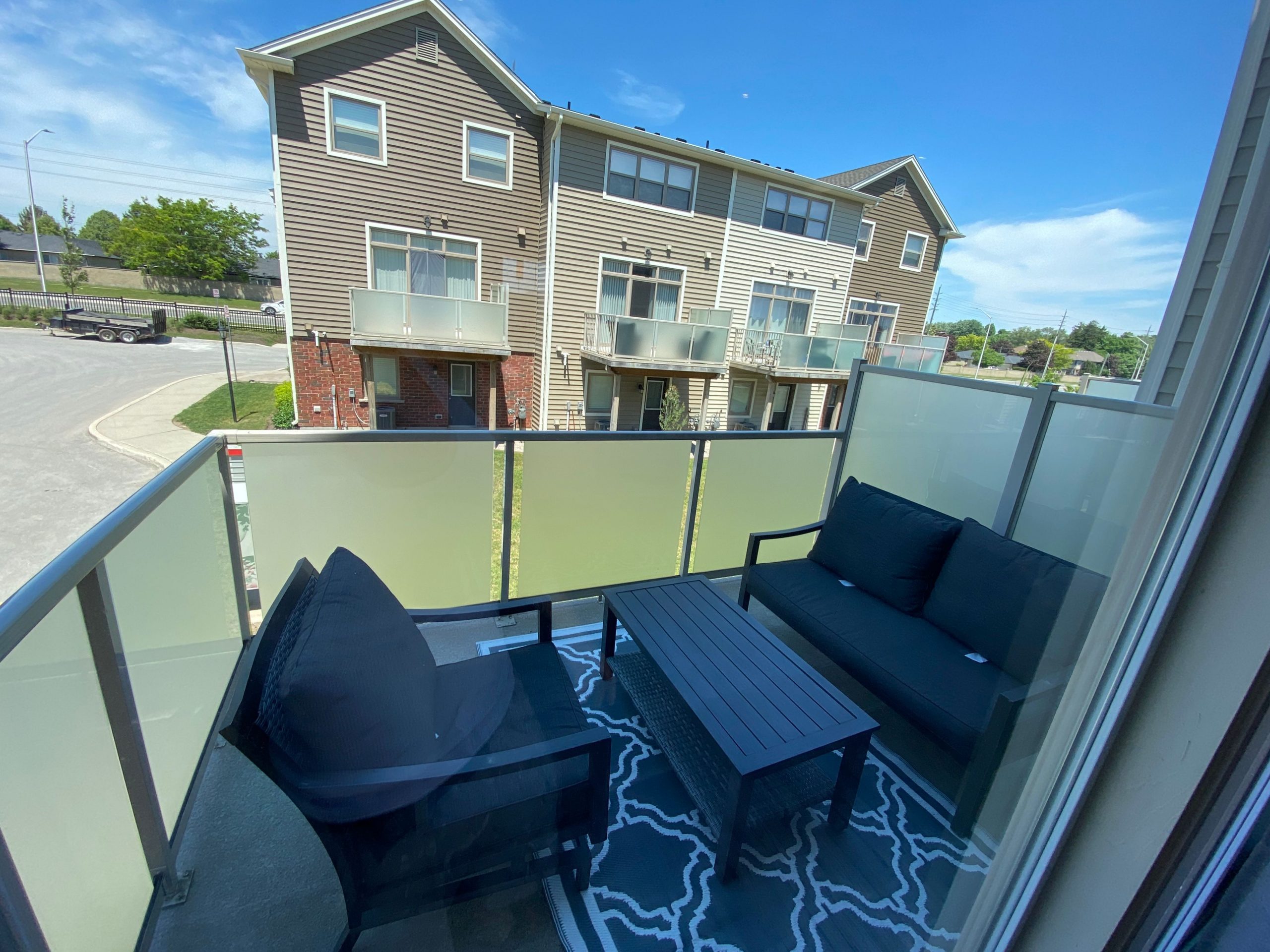 Westmount; 3 Bed, 2.5 Bath Townhome - Image 3