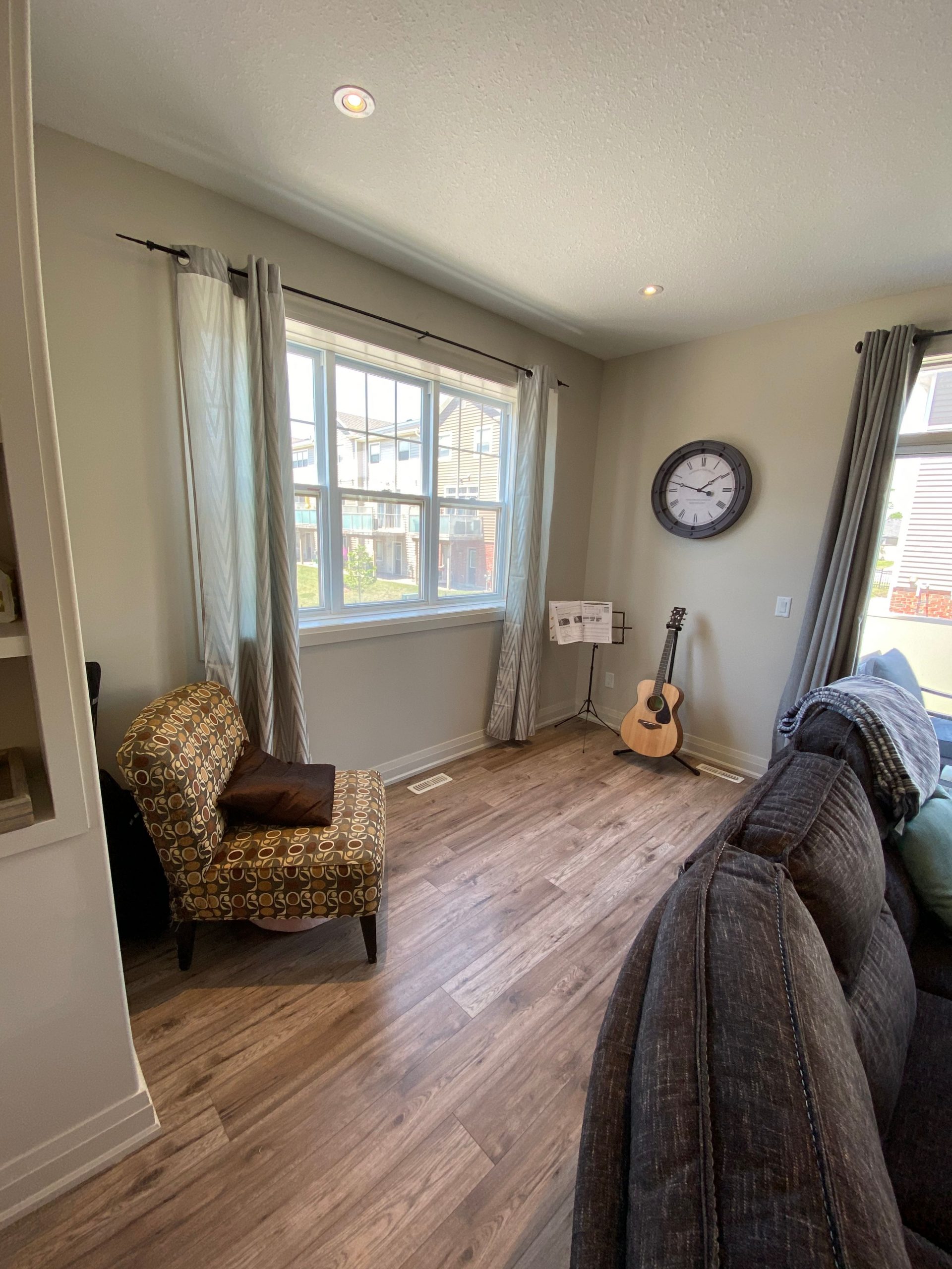 Westmount; 3 Bed, 2.5 Bath Townhome - Image 8