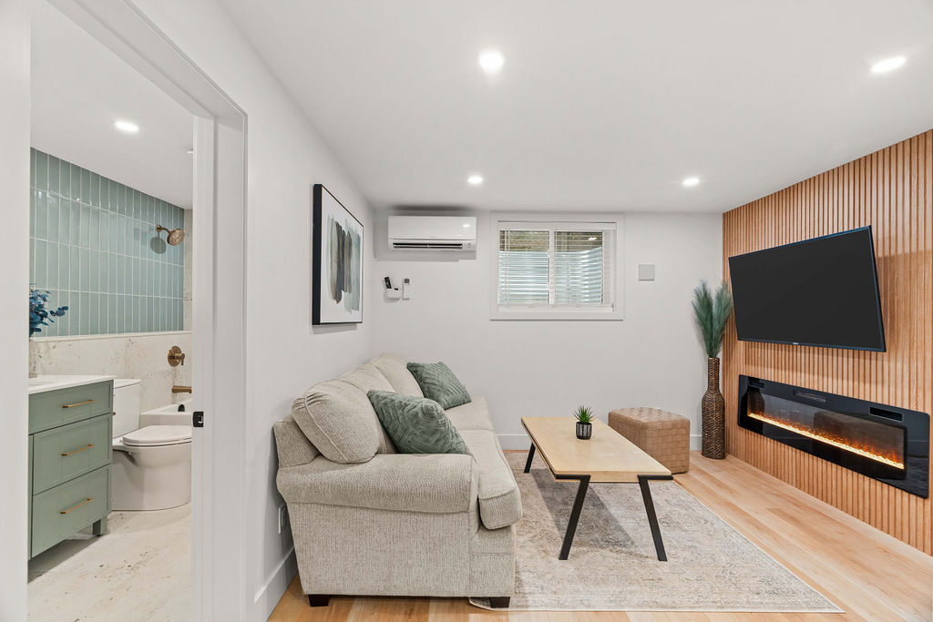 NEW Byron-Springbank: 1 Bedroom Apartment Lower Unit D - Image 11