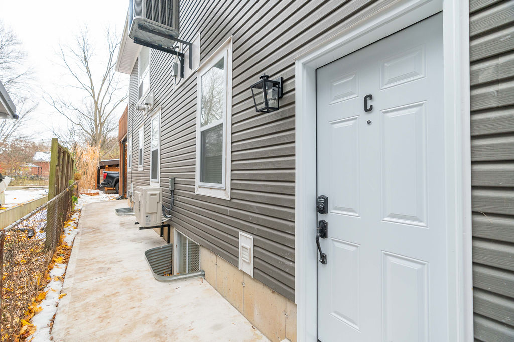 NEW Byron-Springbank: 1 Bedroom Apartment Lower Unit C - Image 19