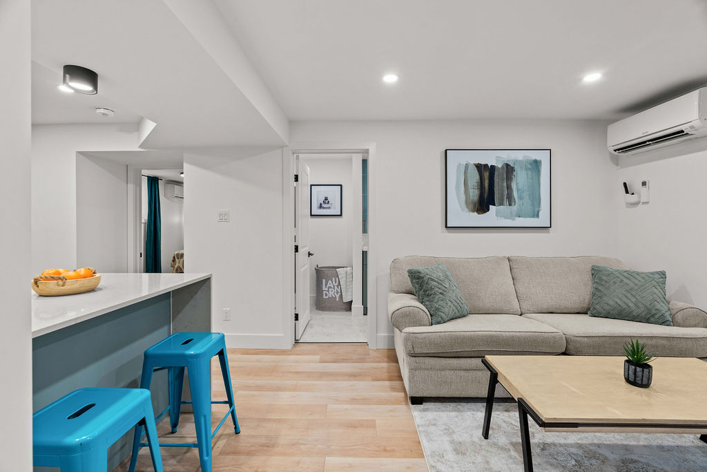 NEW Byron-Springbank: 1 Bedroom Apartment Lower Unit D - Image 9