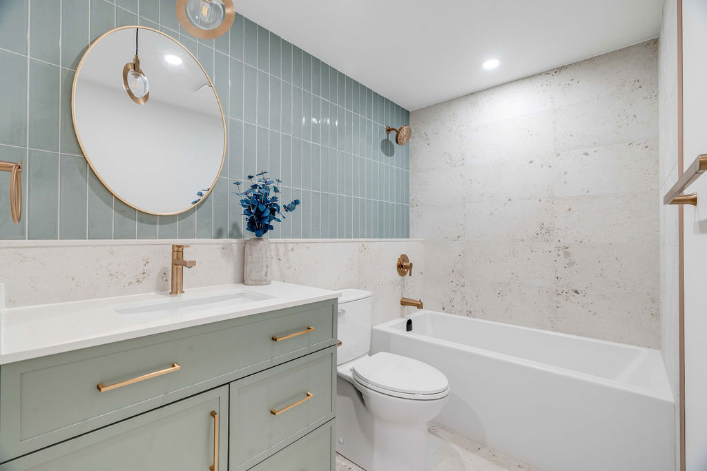 NEW Byron-Springbank: 1 Bedroom Apartment Lower Unit D - Image 12