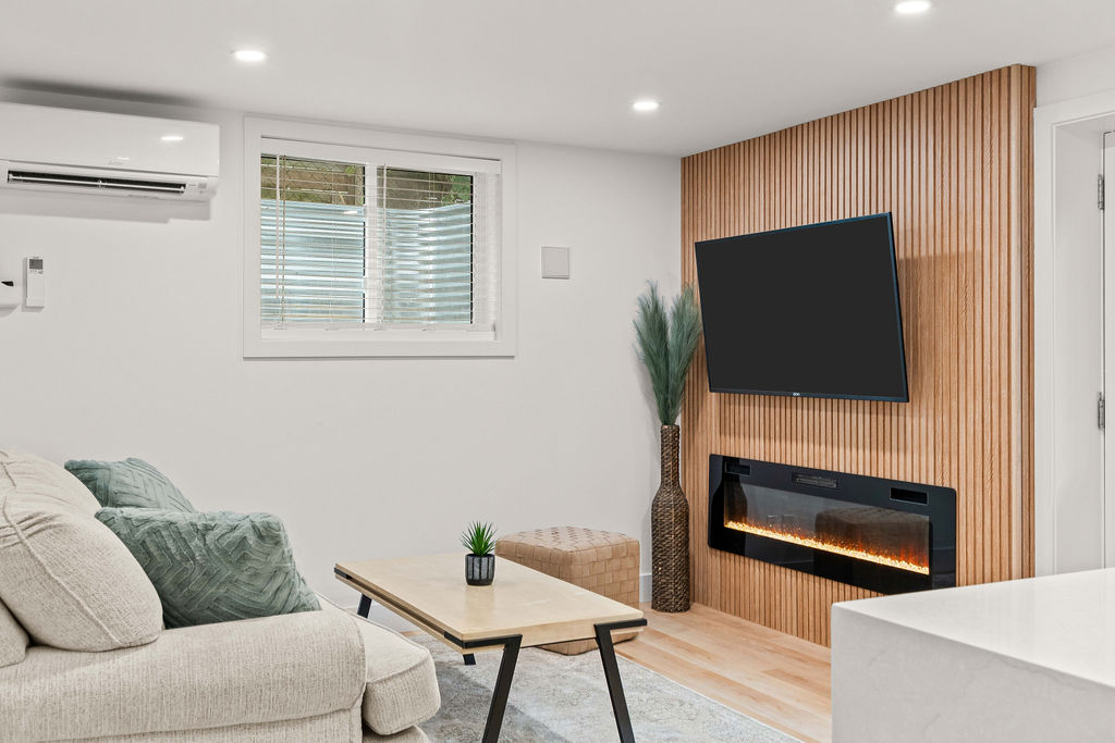 NEW Byron-Springbank: 1 Bedroom Apartment Lower Unit D - Image 10